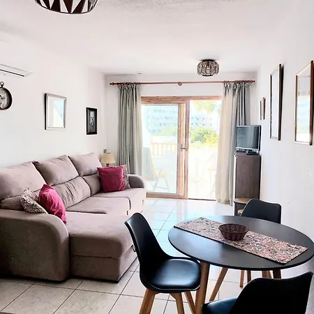 Geranios With Amazing Sea View Air Conditioned Apartment
